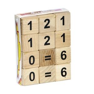 Dřevěné kostky s číslicemi