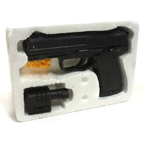 Pistole na kuličky s laserovým zaměřovačem 18 cm